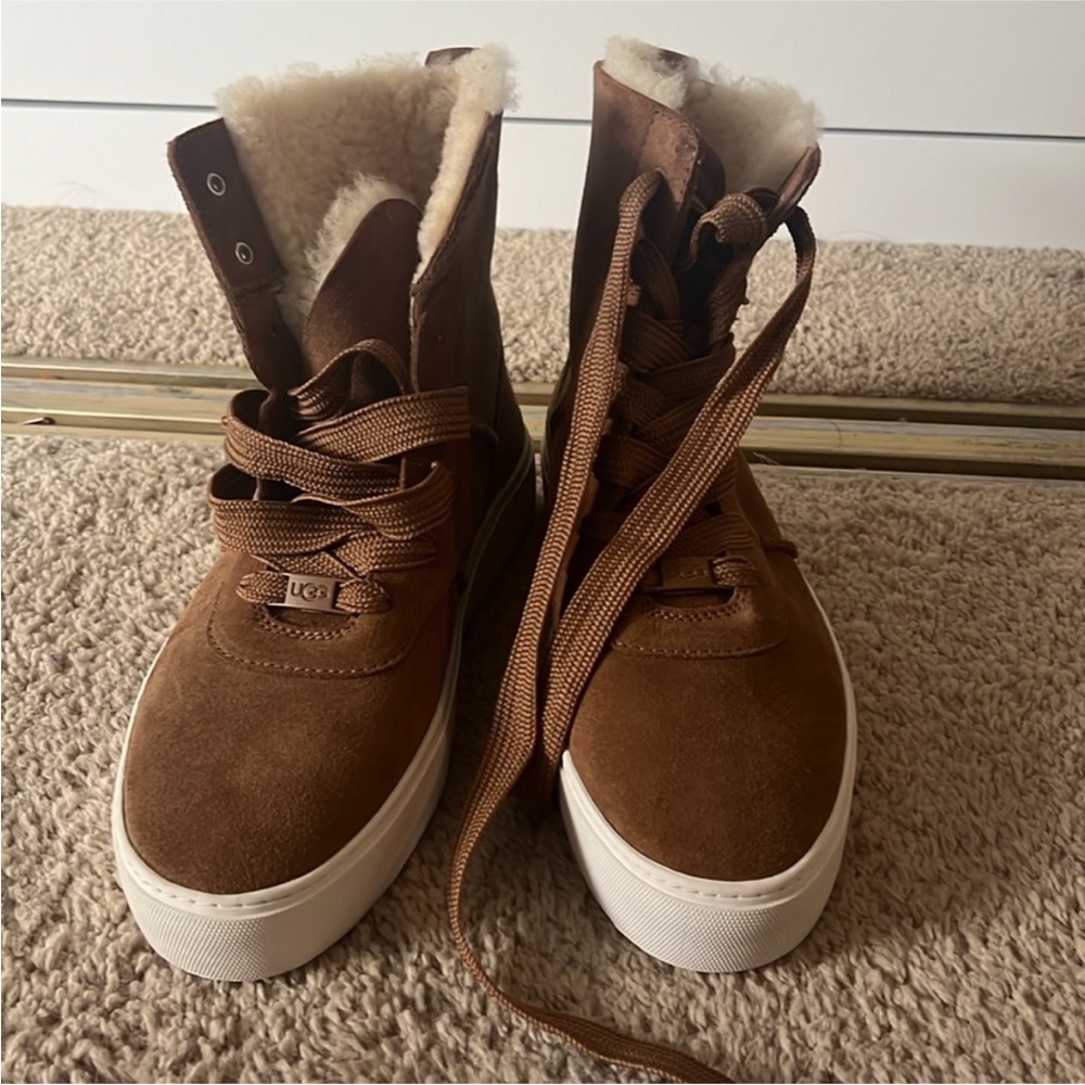 Ugg beven chestnut sneakers
